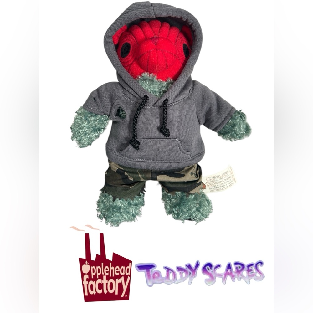 TEDDY SCARES PLUSH MUNDY GRUDGE APPLEHEAD FACTORY COLLECTIBLE